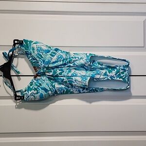 High leg bikini floral